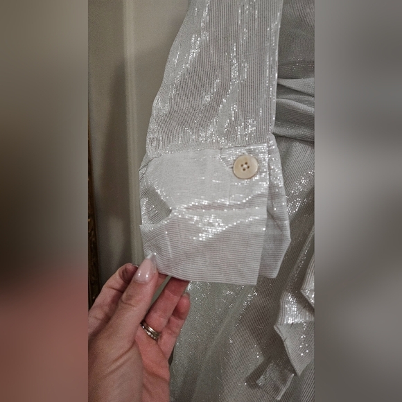 GRETCHEN SCOTT Breezy Blouson Dress- Glinda lurex -silver/white. Size Medium - Picture 14 of 16